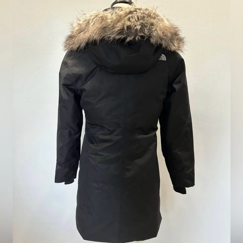The North Face perfect black
